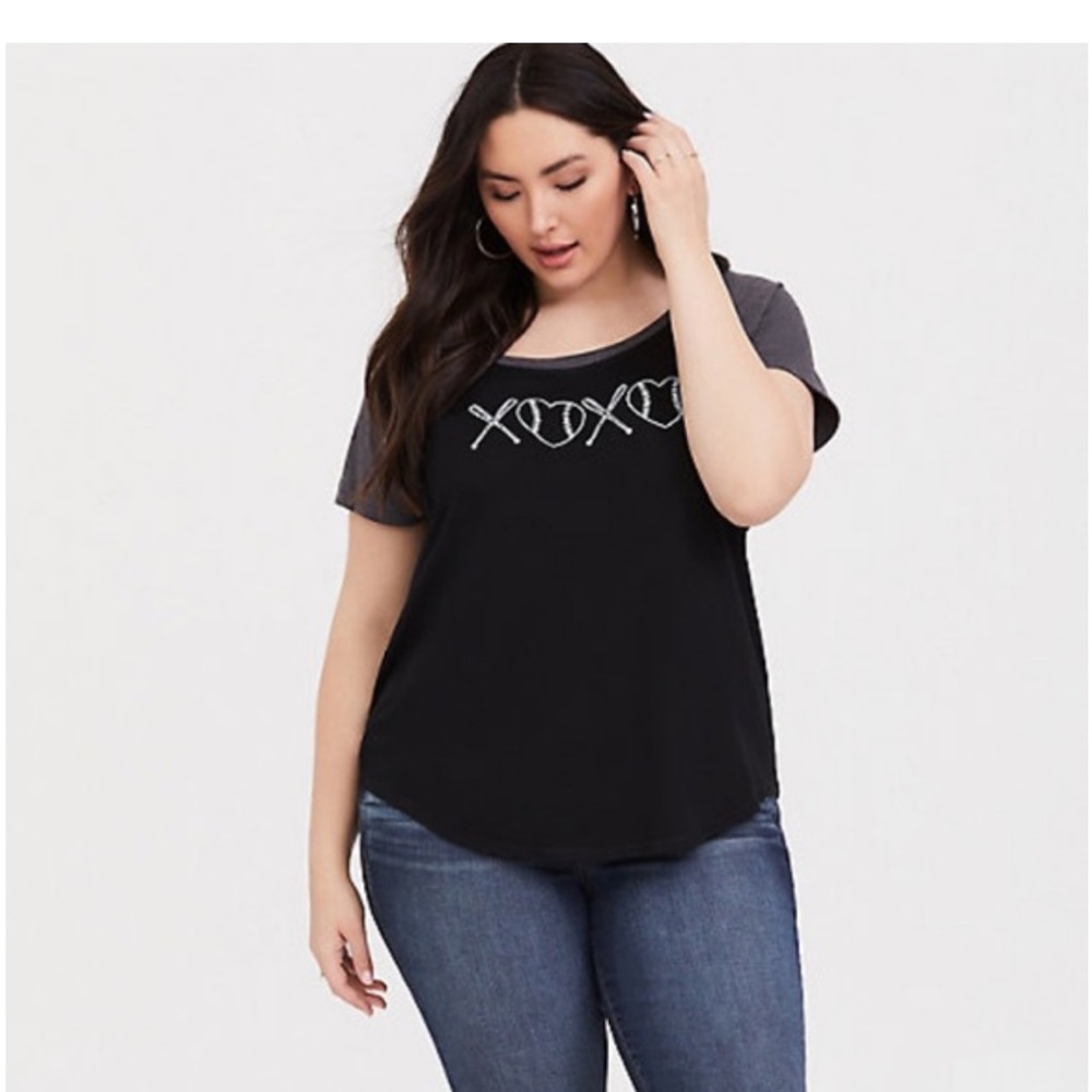 Torrid size 2 baseball tee xoxo softball fan